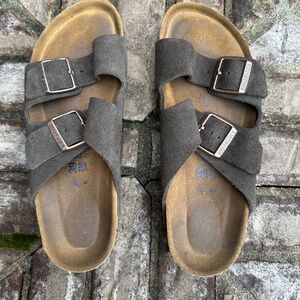 Women’s Birkenstock Arizona Soft Footbed, Suede, Color: Velvet Gray, Size: 39